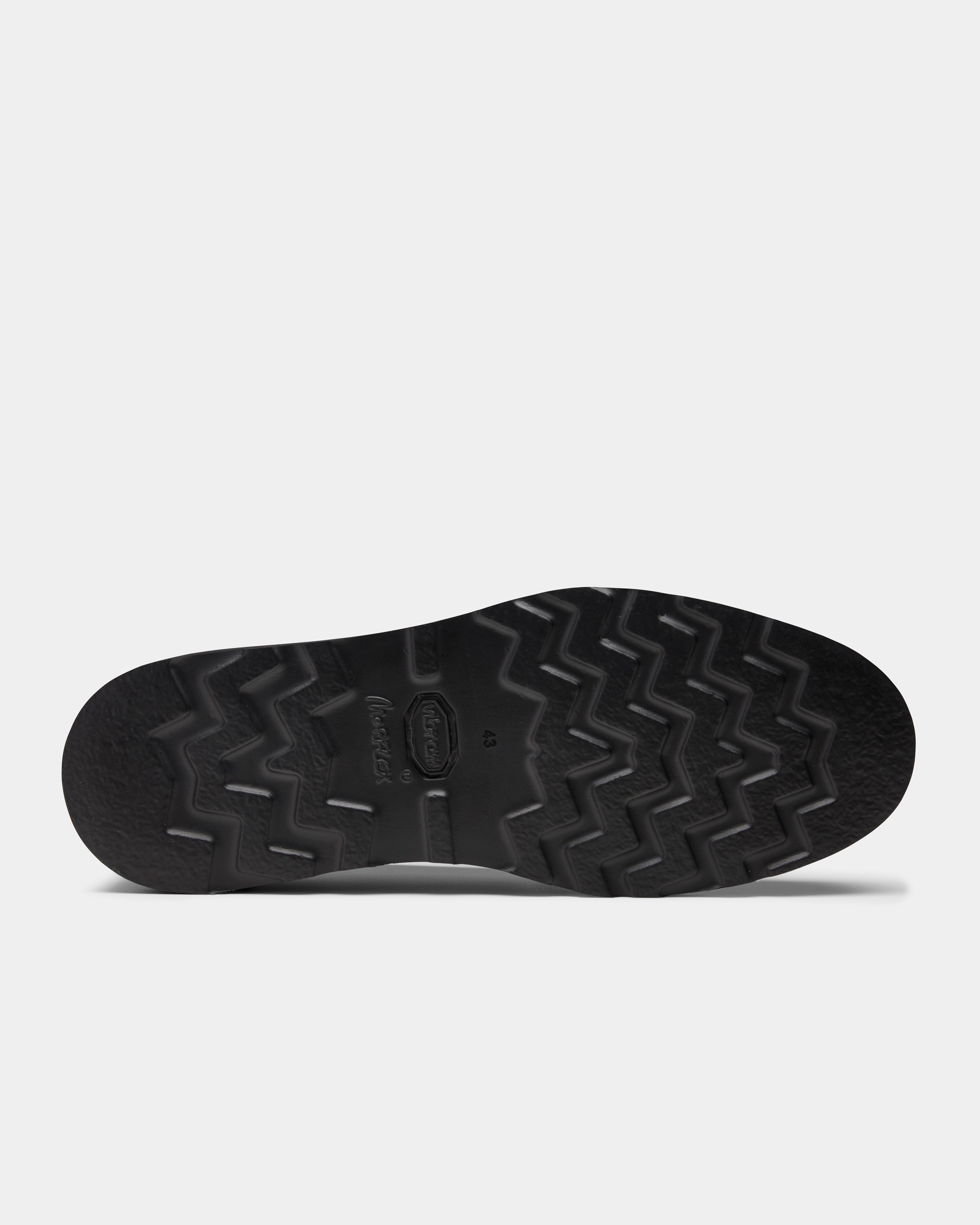 belgee loafer in black under the sole