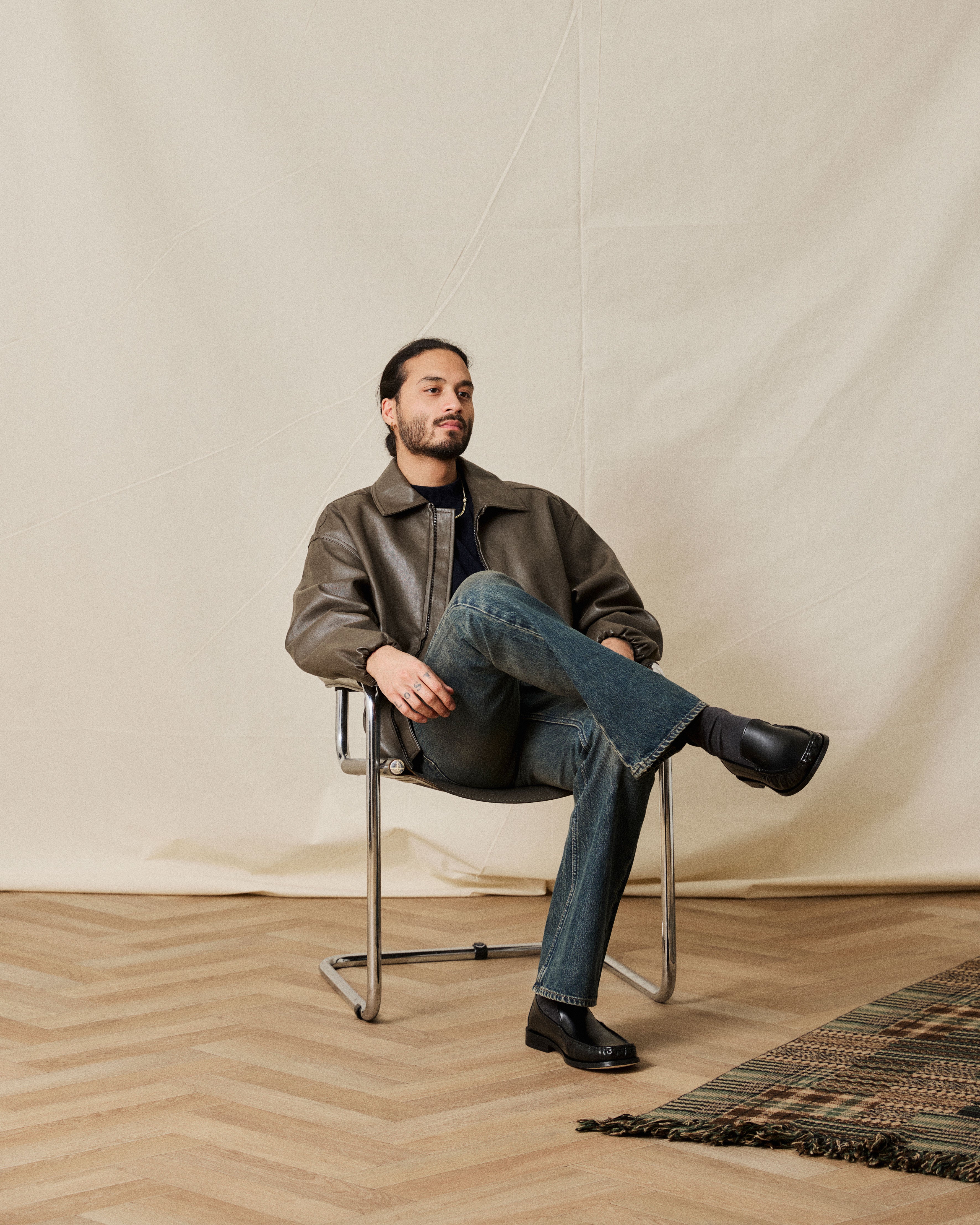 michel mocassin in black on model