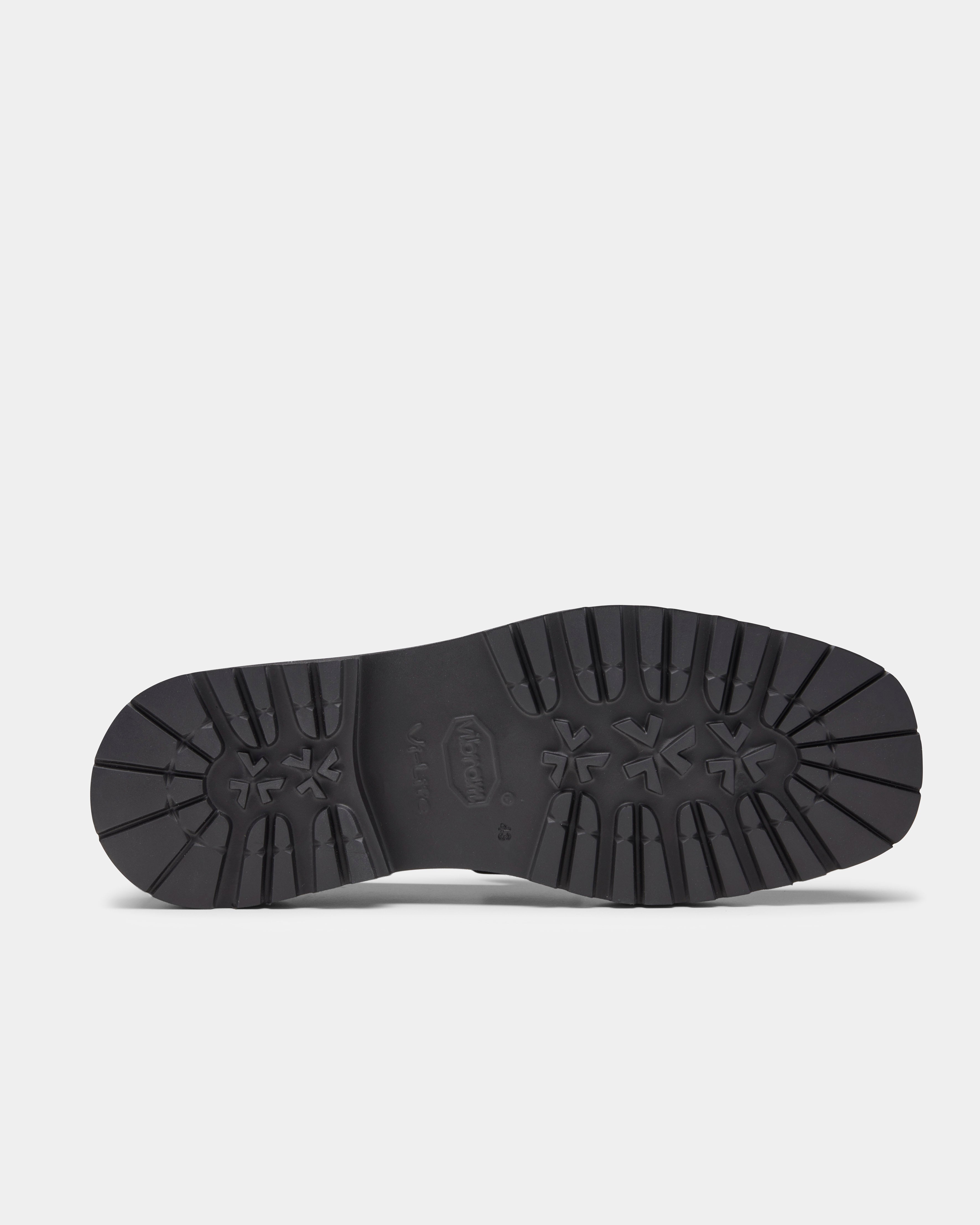 Peeters loafer in black underneath