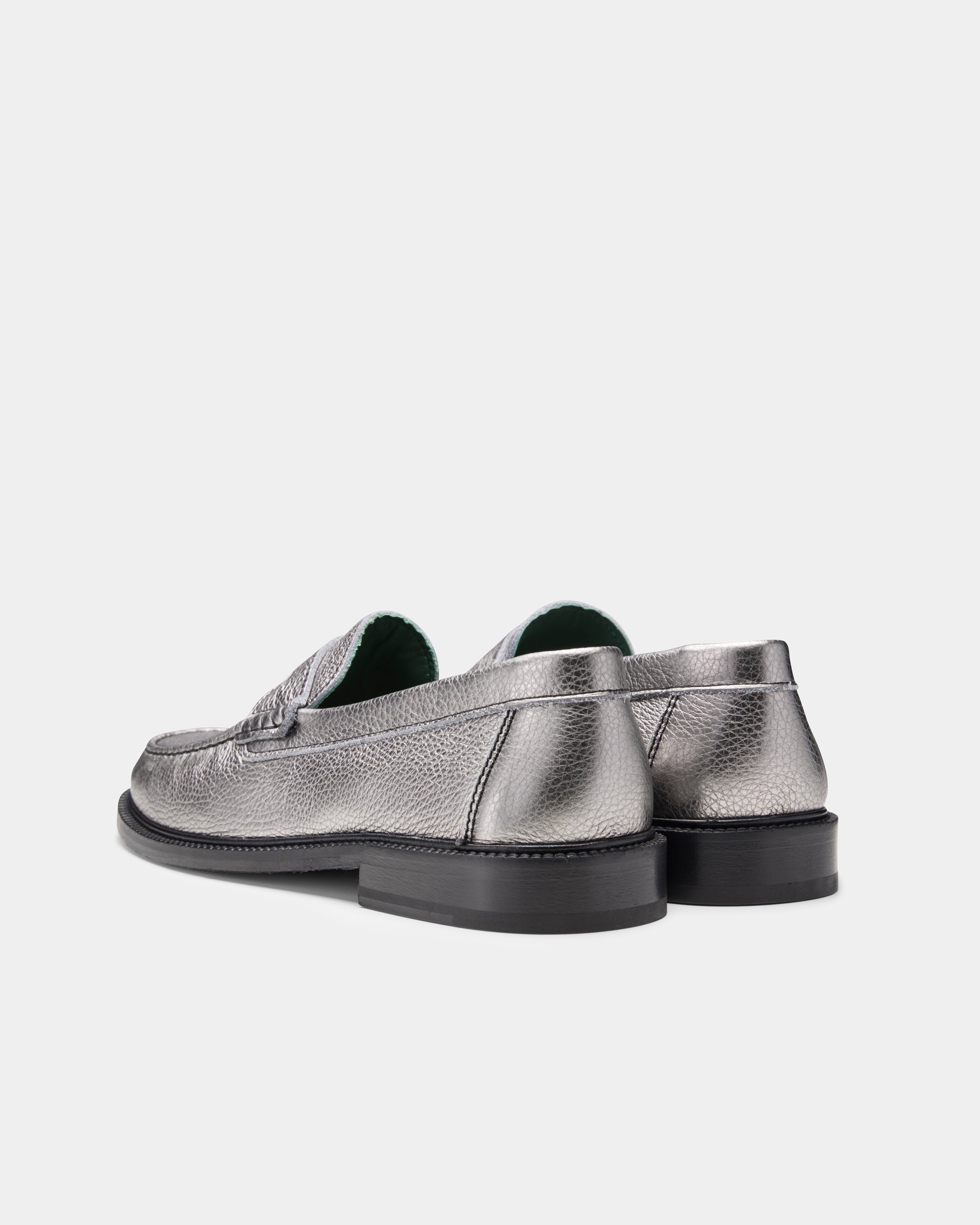 Yardee Moccasin Loafer in silver from the back