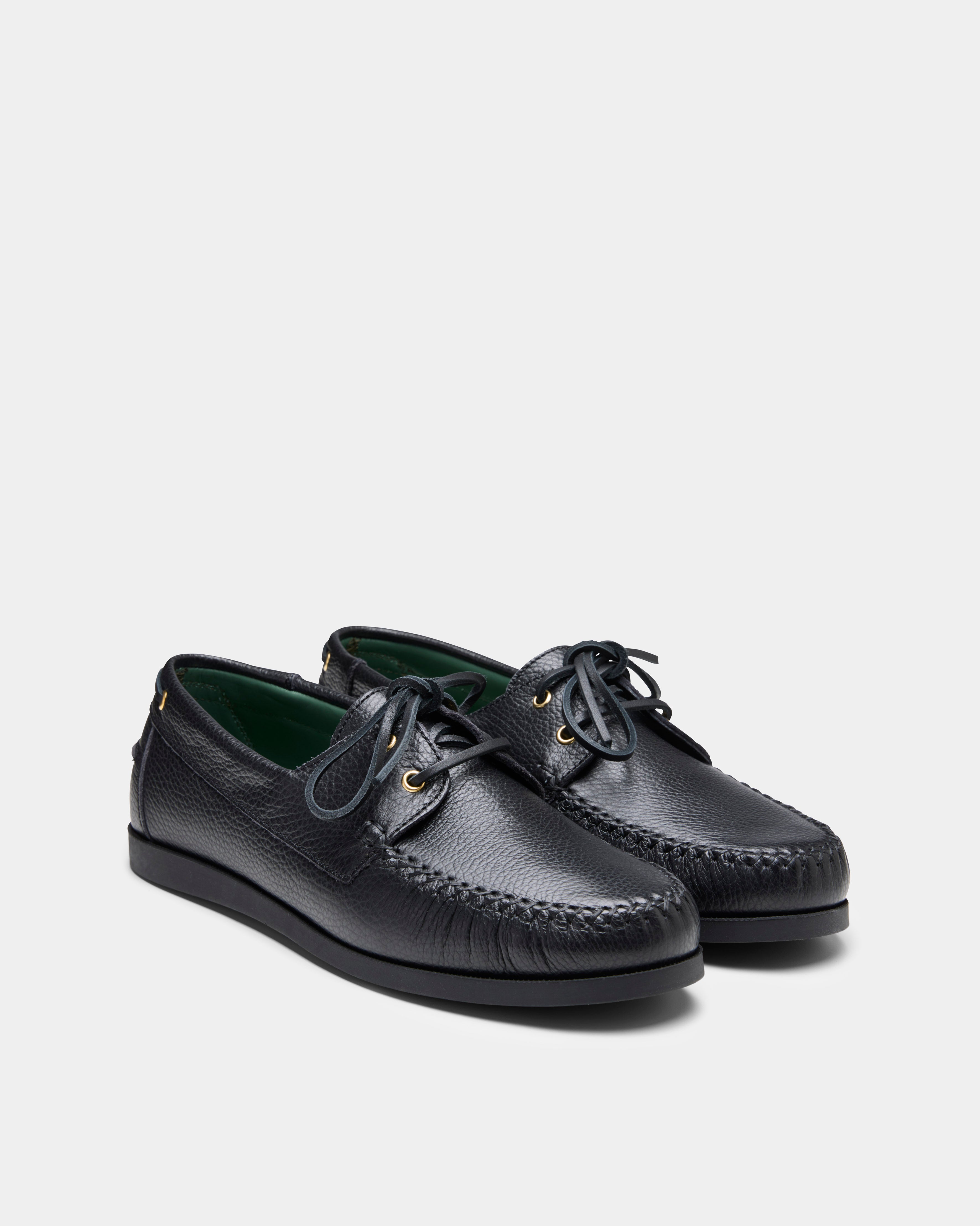 Boatman Black from the front