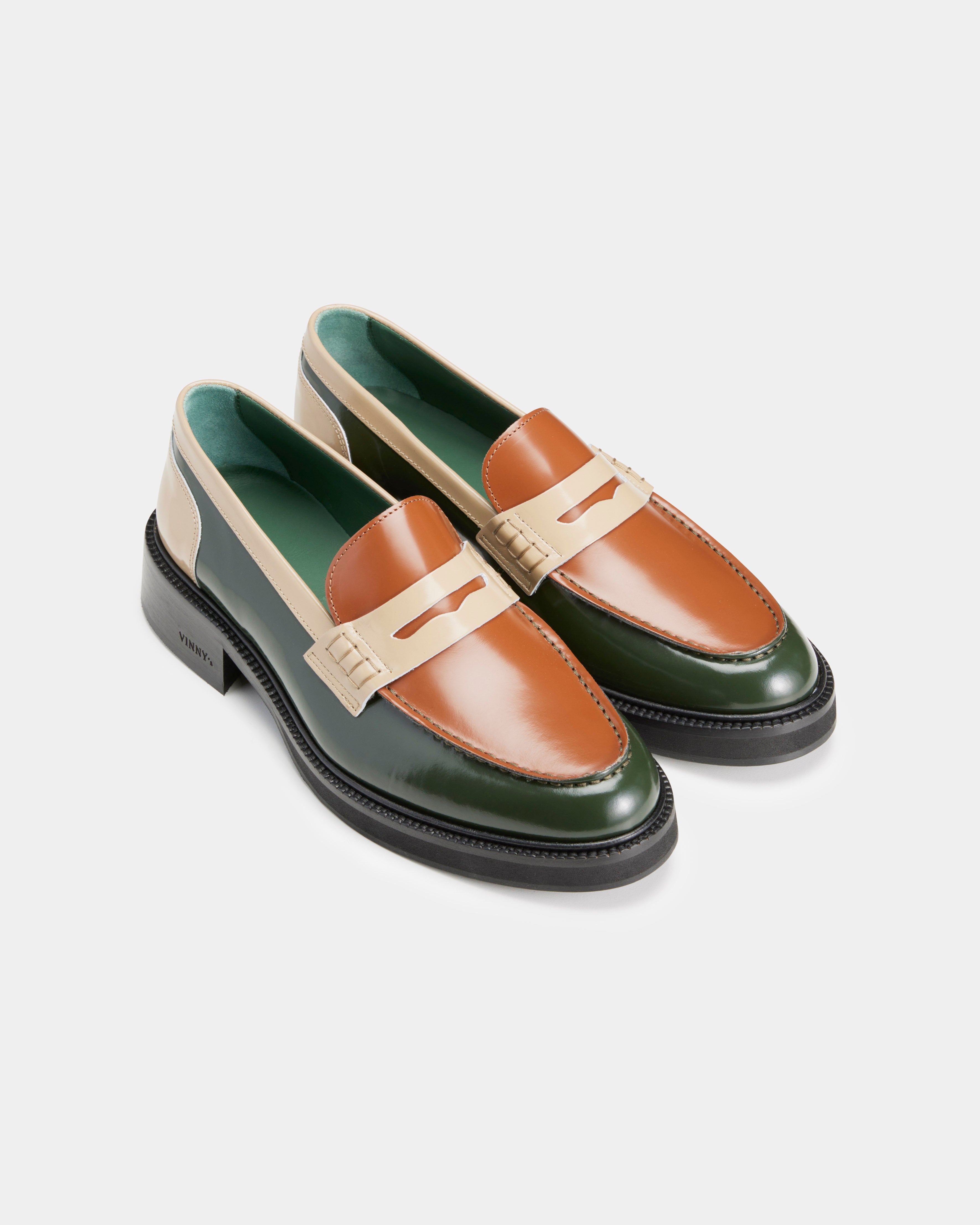mens heeled townee in green, champagne and white