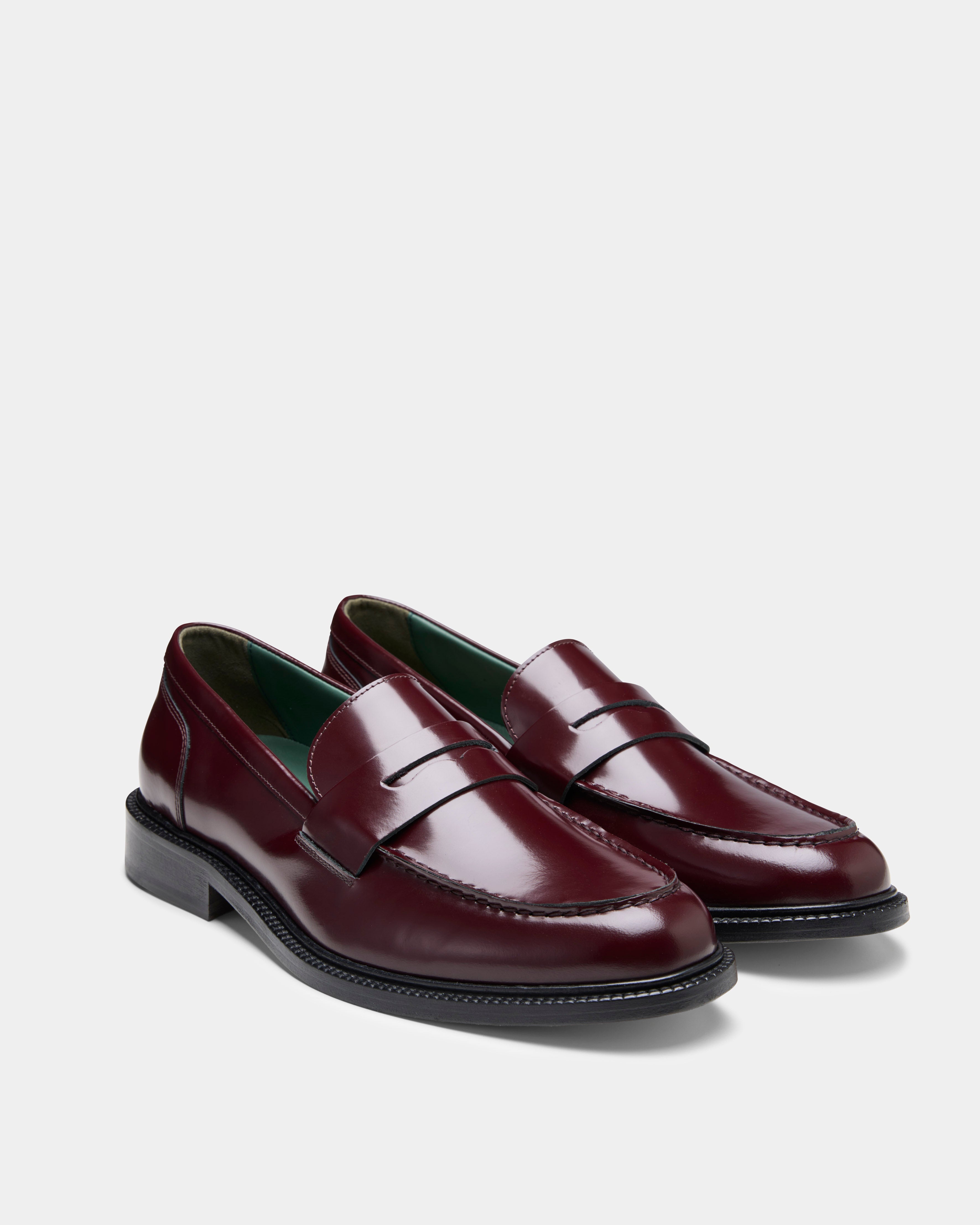 Townee Penny Loafer Burgundy from the front