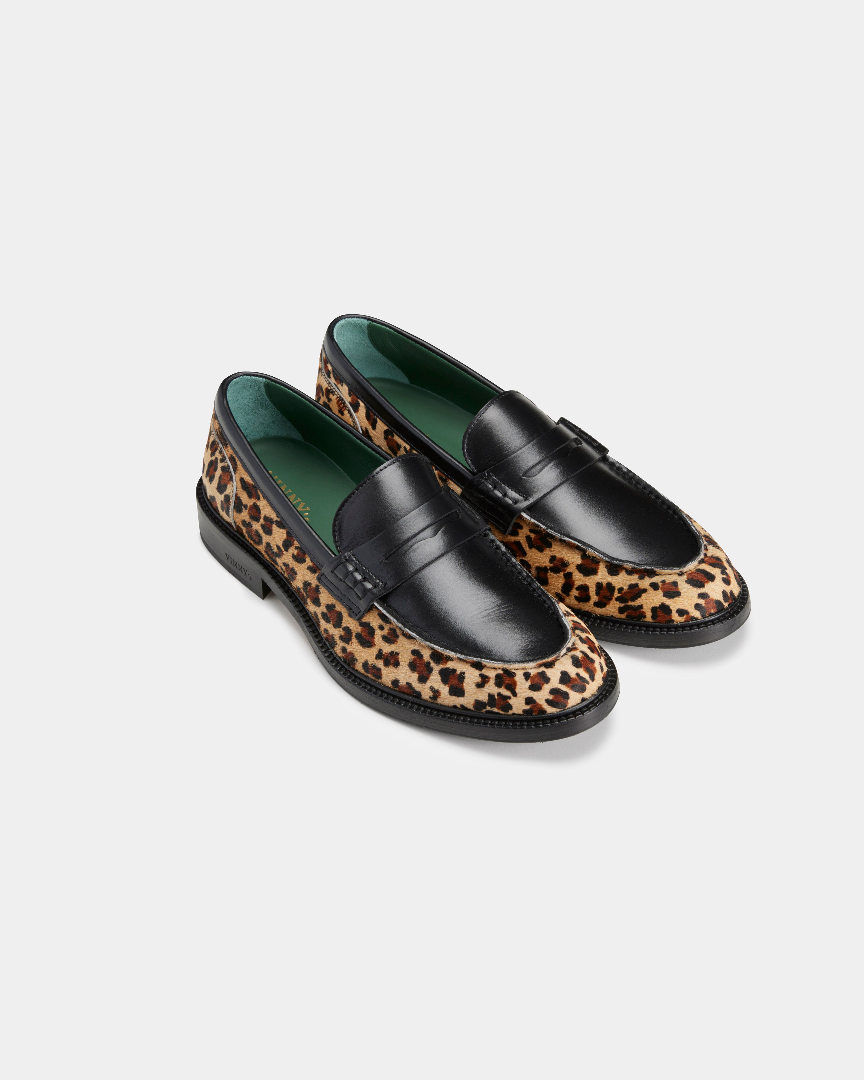 https://vinnysthevibe.com/products/townee-penny-loafer-44