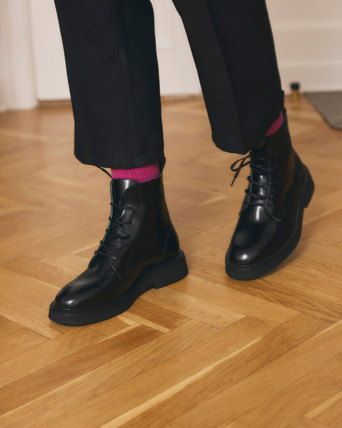 OFFICER BOOT