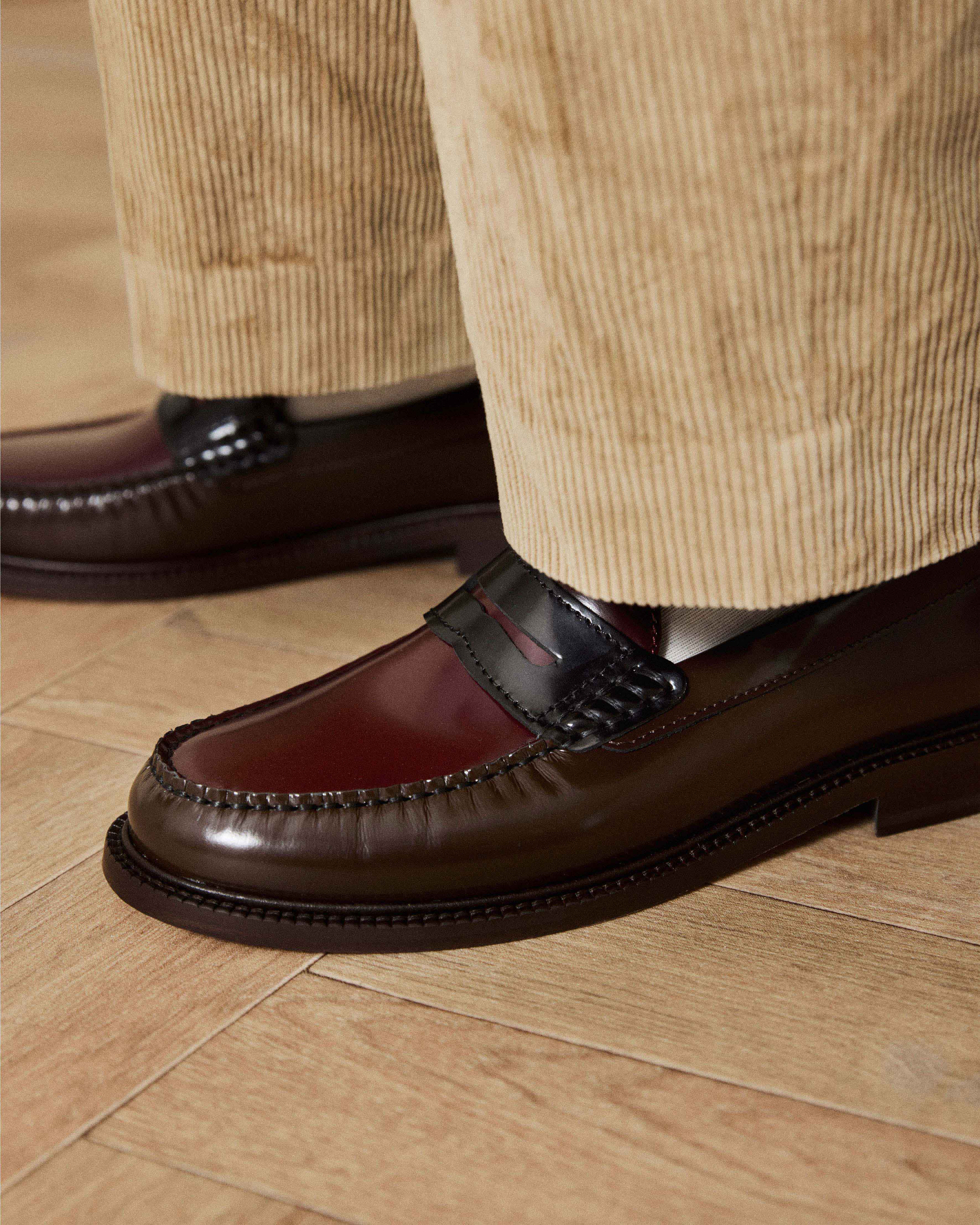 YARDEE THREE-TONE LOAFER